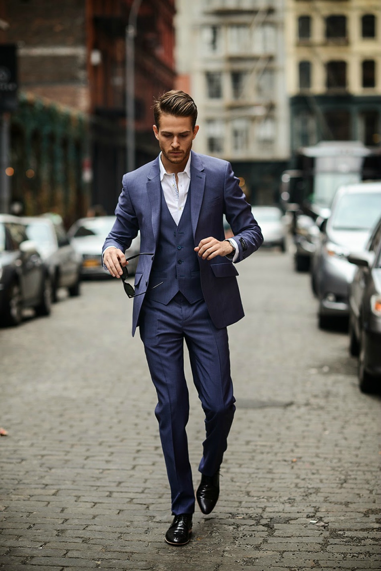 mens-three-piece-suit-blu-street-style.jpg